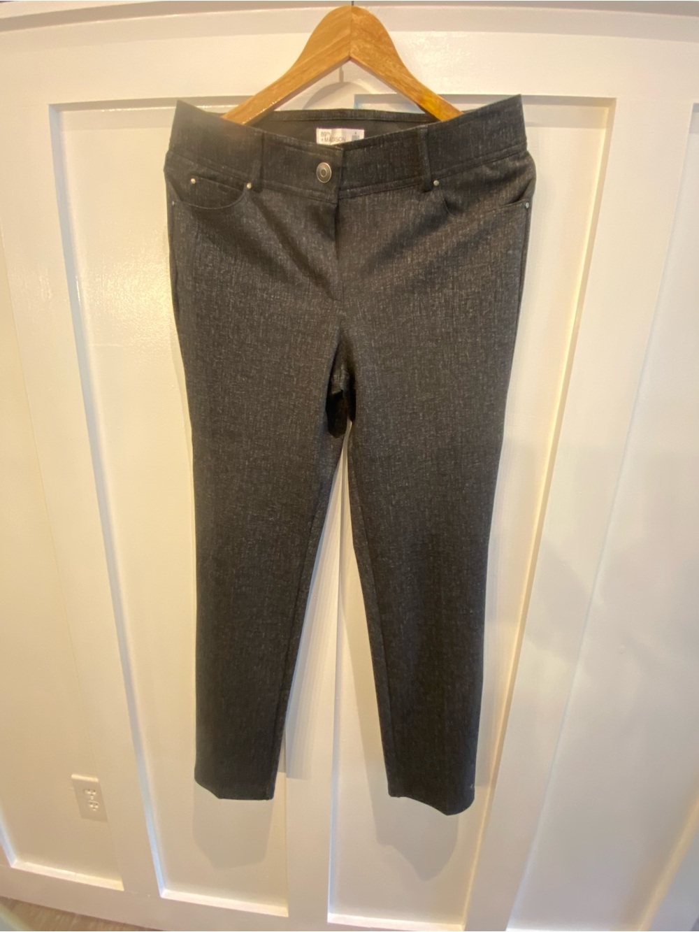 89th & Madison Slim Skinny Jeans in Charcoal